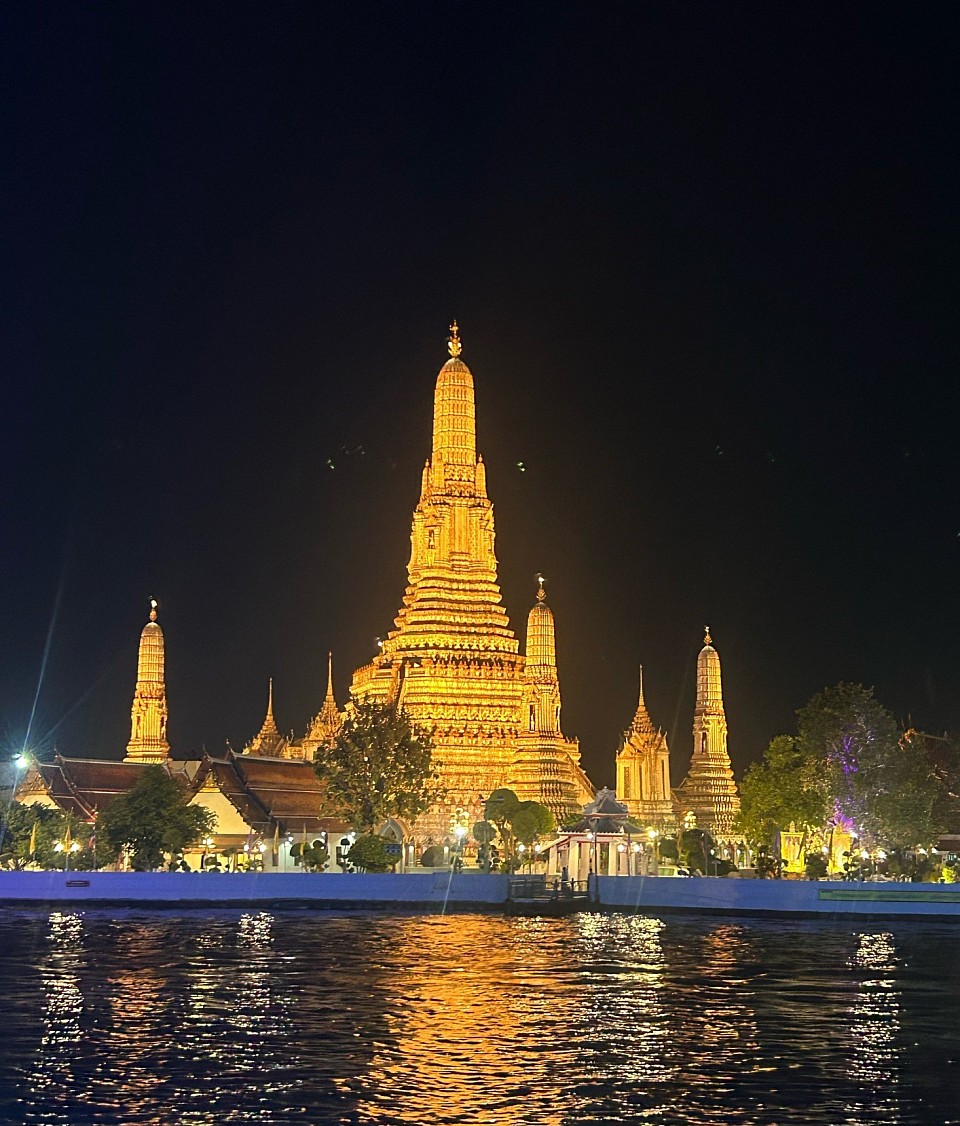 Bangkok van rental